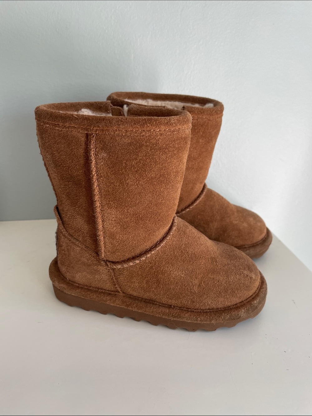BearPaw Kids Classic Chestnut Suede Cozy Boots